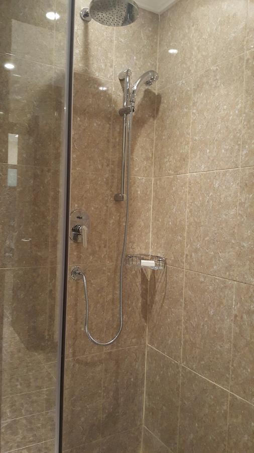 M Hotel Makkah By Millennium Mekka Værelse billede Shower