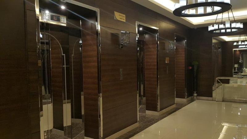 M Hotel Makkah By Millennium Mekka Eksteriør billede Elevators in the hotel